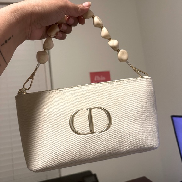 Dior gold CD make up pouch bag - Picture 6 of 7